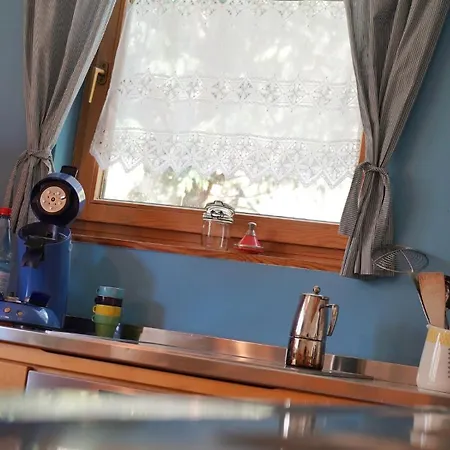 Gartenhaus In Potsdam Wilhelmshorst * 미쉔도르프