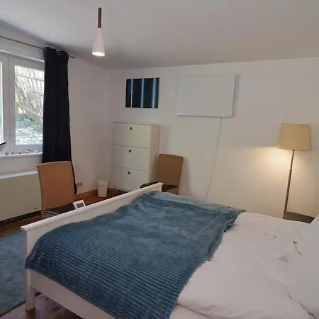 Gartenhaus In Potsdam Wilhelmshorst 미쉔도르프