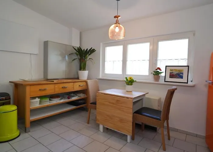 Gartenhaus In Potsdam Wilhelmshorst Сasa de vacaciones *